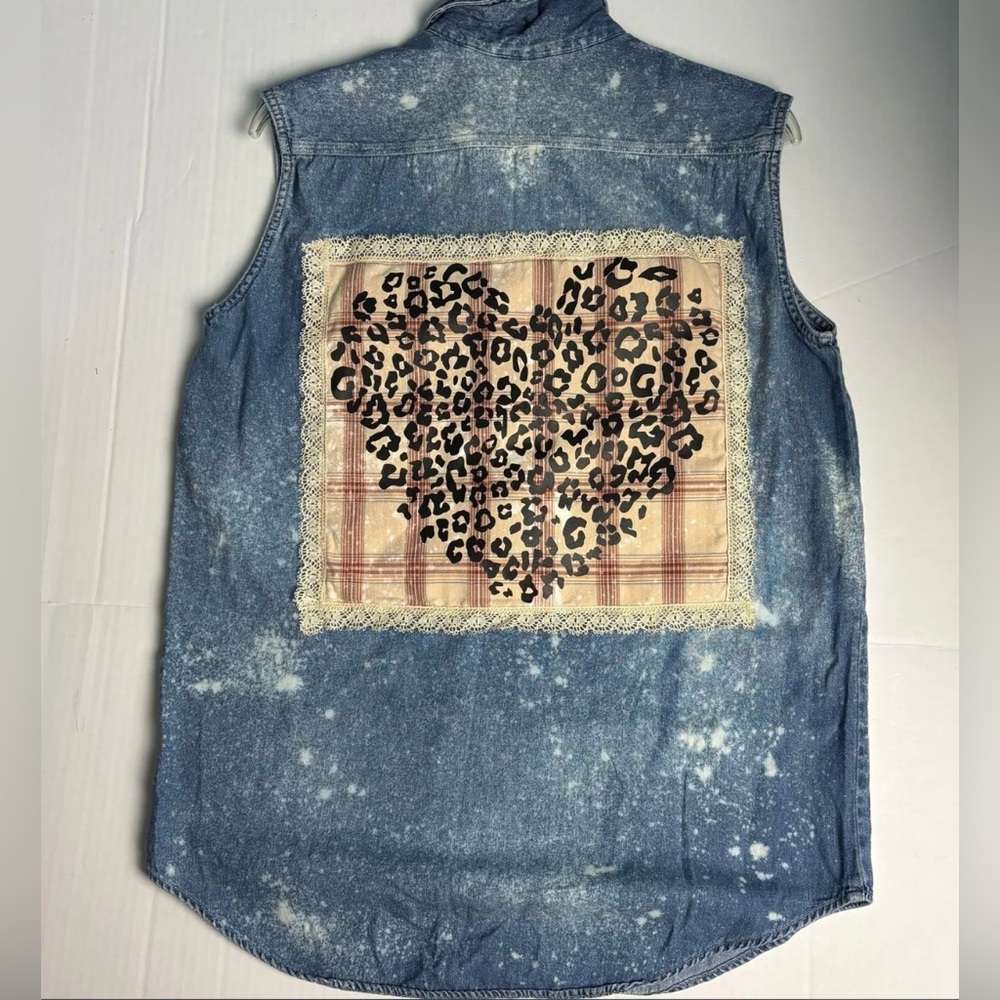 Upcycled Denim Leopard Heart Women Large Shirt Blue Plaid Distressed Sleeveless